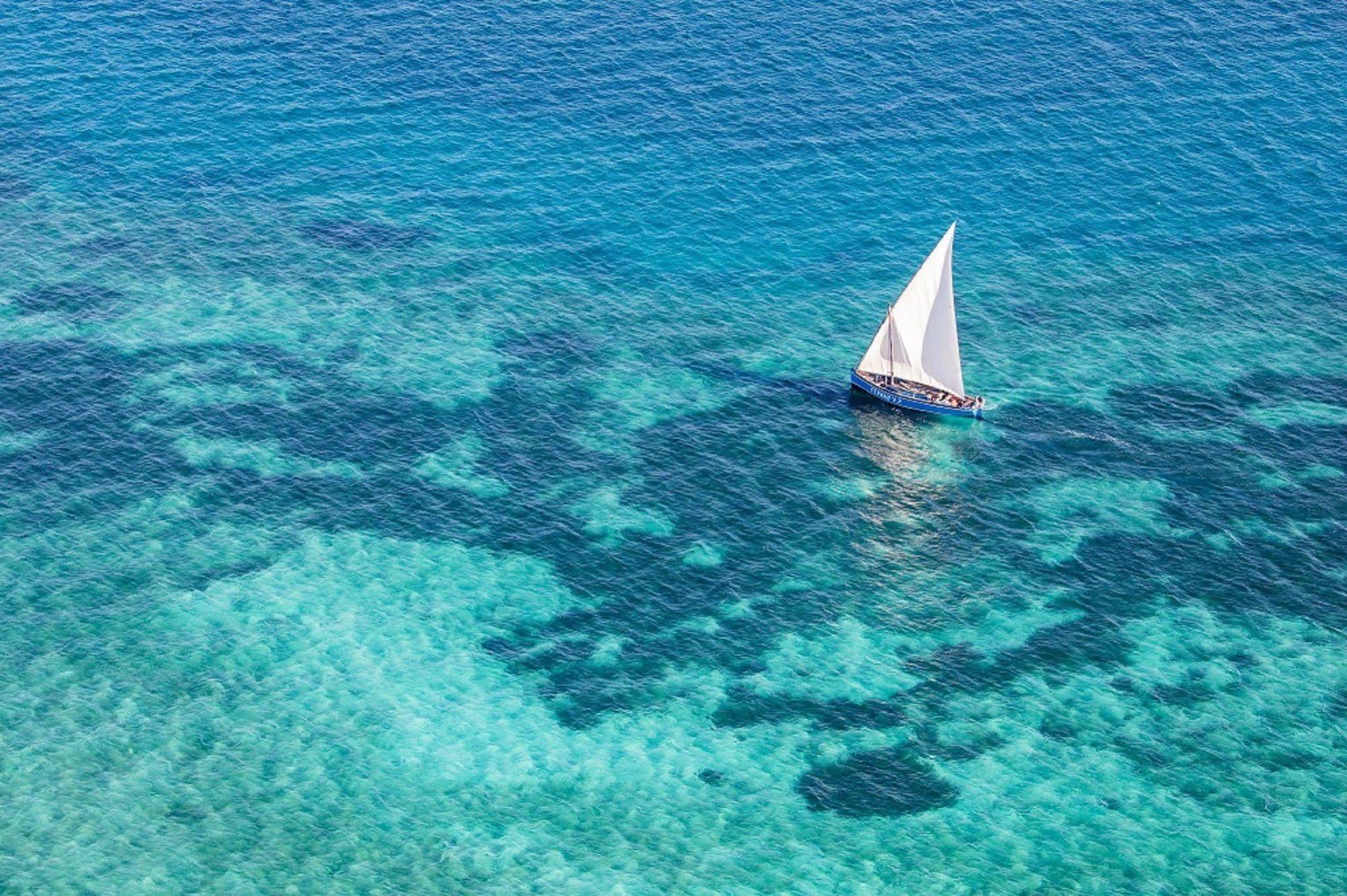 ホテルAzura Quilalea Island エクステリア 写真